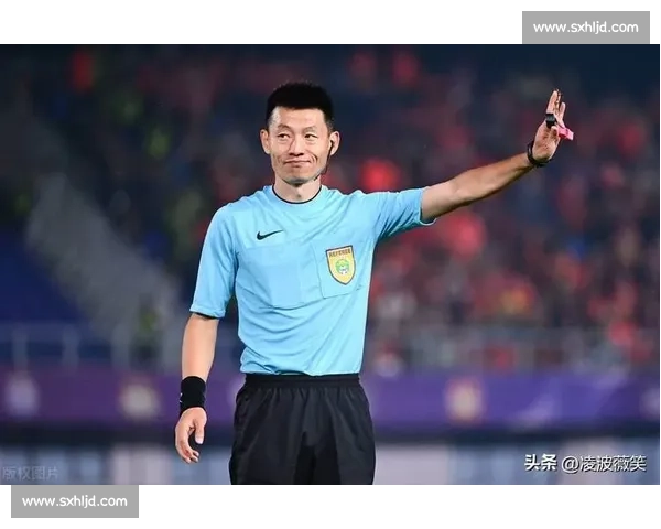 新鹏城 vs 三镇补赛裁判确定：黄翼主裁，邢琦担任 VAR
