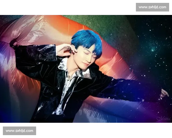 周深 “爽歪哥” 进化史！万人合唱时结燃爆荣耀中国节