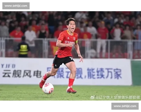 辽宁铁人 1-1 南京城市：邦本造点 + 中柱憾平，VAR 扼杀绝杀留争议